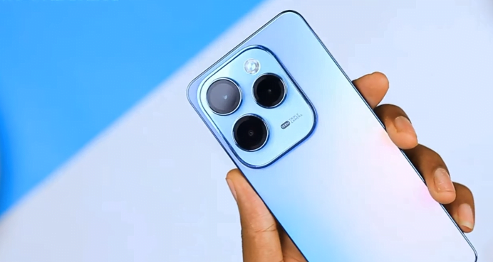 iphone को भी पीछे छोड़ सकता है Infinix का यह फ़ोन Infinix Hot 40 Pro iphone को भी पीछे छोड़ सकता है Infinix का यह फ़ोन Infinix Hot 40 Pro