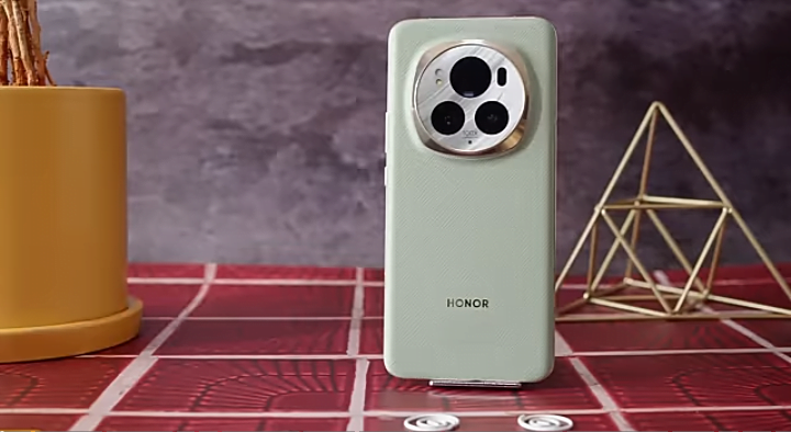 Honor ने लॉन्च किया Honor Magic 6 Pro फ़ोन , जो फीचर्स और शानदार डिज़ाइन के साथ 5400 mAh का बैटरी दिया गया हैं Honor ने लॉन्च किया Honor Magic 6 Pro फ़ोन , जो फीचर्स और शानदार डिज़ाइन के साथ 5400 mAh का बैटरी दिया गया हैं